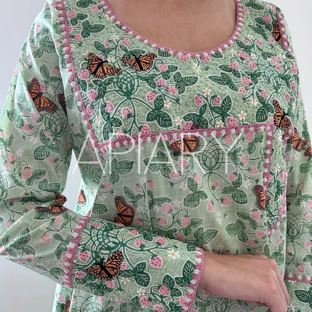 Fraise **Pre-Order** Stitched Length 53-56
