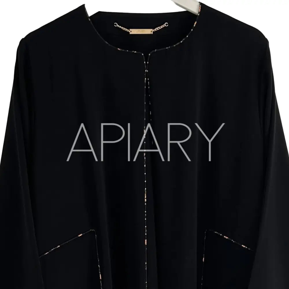 Aria Abaya in Black
