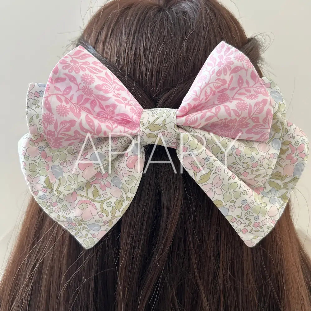 
                  
                    (Copy) Liberty Bow Hairclip
                  
                