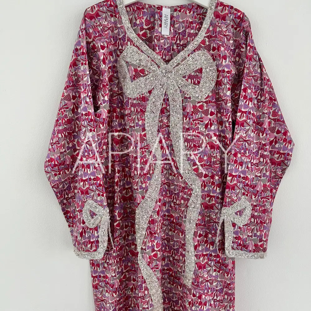 Felicity in Liberty Japan Jennys Bow RTW 10 years/48”