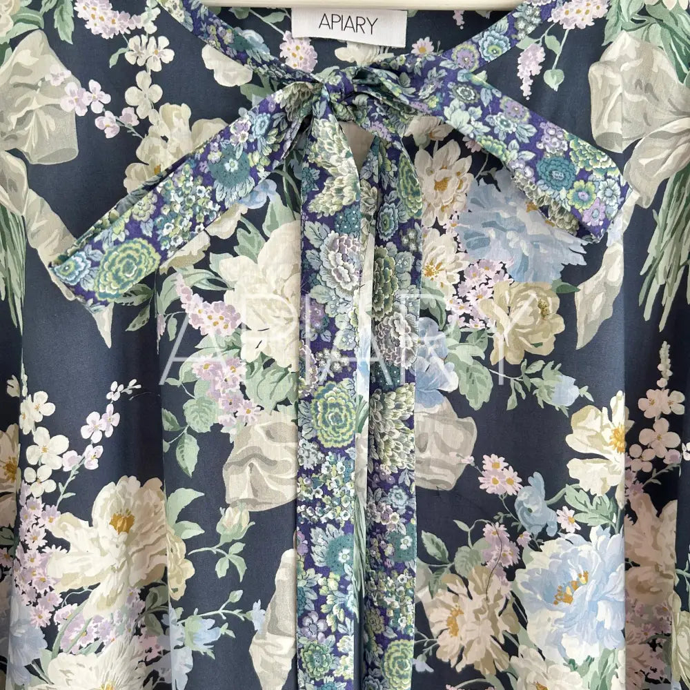 Grace in Liberty Bridgerton Bow Bouquet