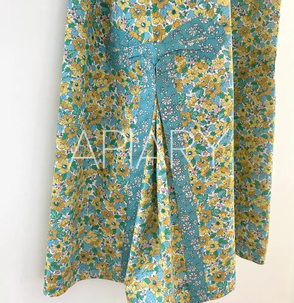 
                  
                    Grace in Liberty Dahlia Dream
                  
                