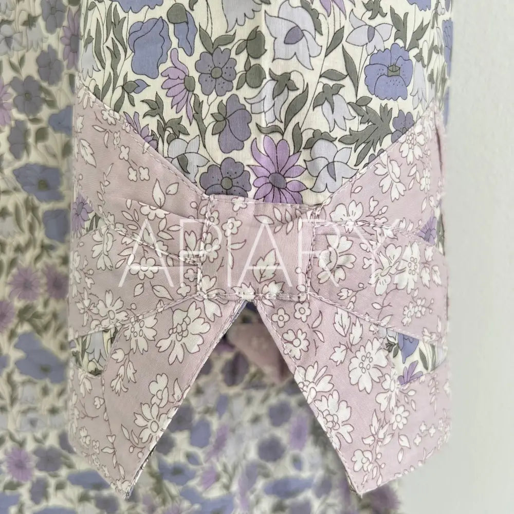 
                  
                    Grace in Liberty Poppy & Daisy
                  
                