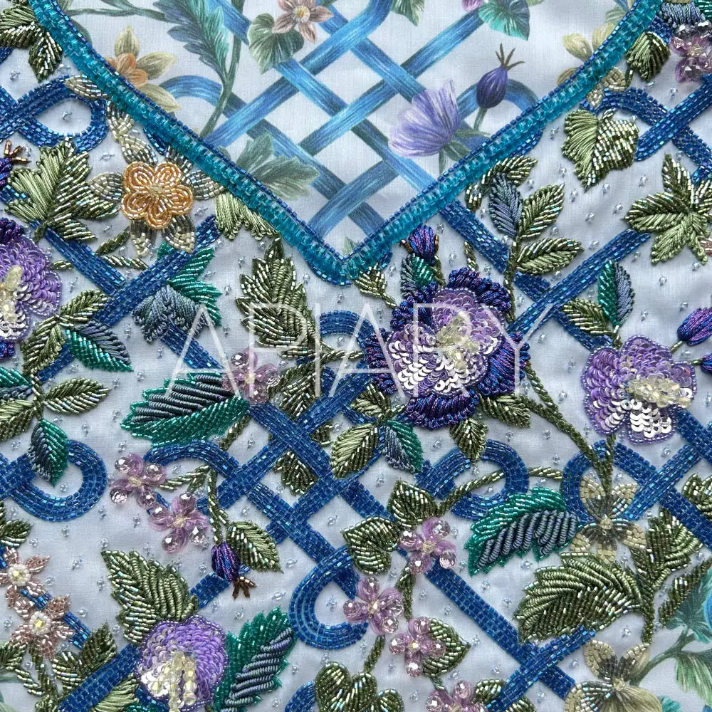 
                  
                    Liberty Botanical Knot
                  
                