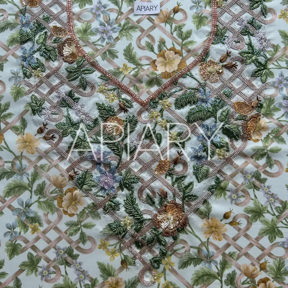 
                  
                    Liberty Botanical Knot
                  
                