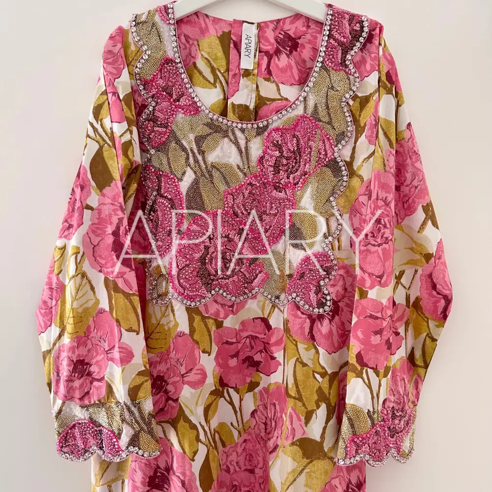 Liberty Camellia Scalloped Crystal Hemline 10 years/48”