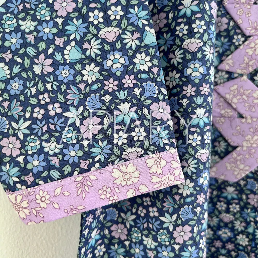 
                  
                    Liberty Origami Bows Meera 27”/2 years
                  
                