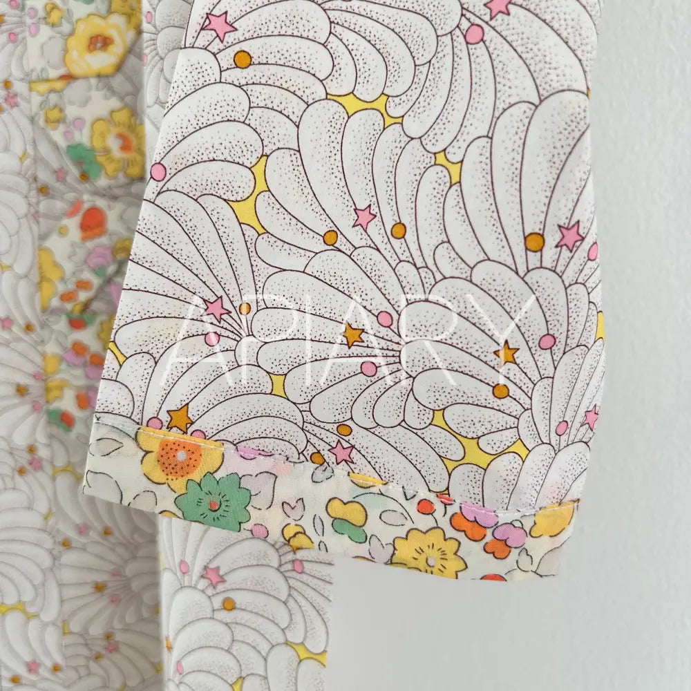 
                  
                    Liberty Origami Bows Poiret Shells 34’’/4 years
                  
                