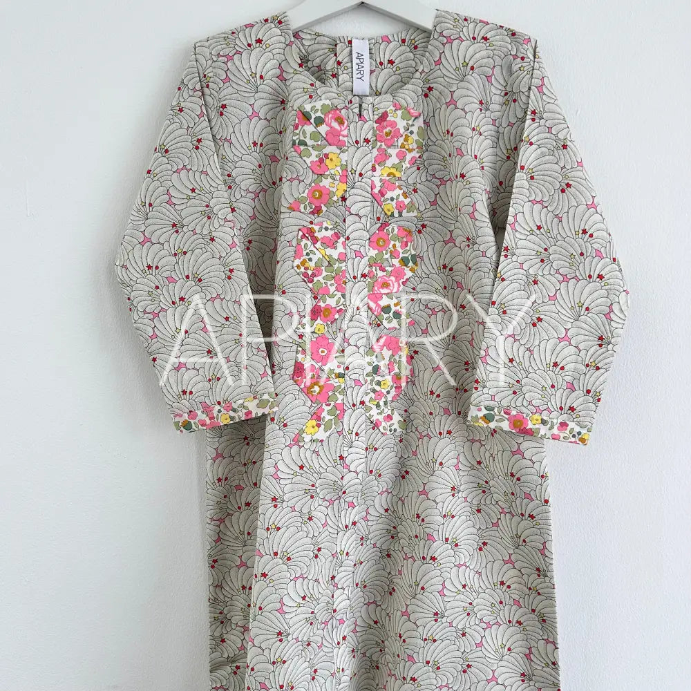 
                  
                    Liberty Origami Poiret Shells Pink 34’’/4 years
                  
                