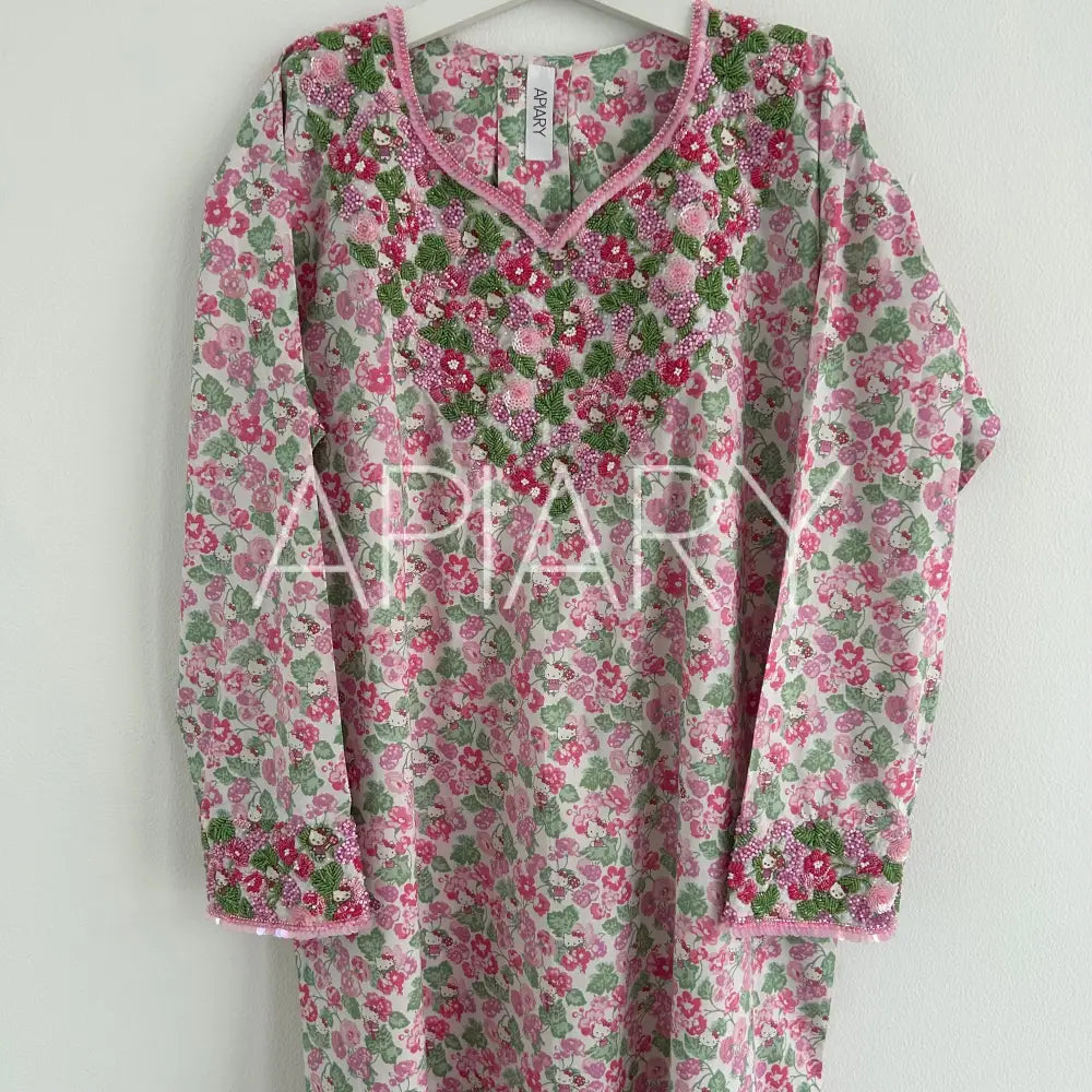 Liberty Sanrio Hello Kitty Garden Party RTW 10 years/48”