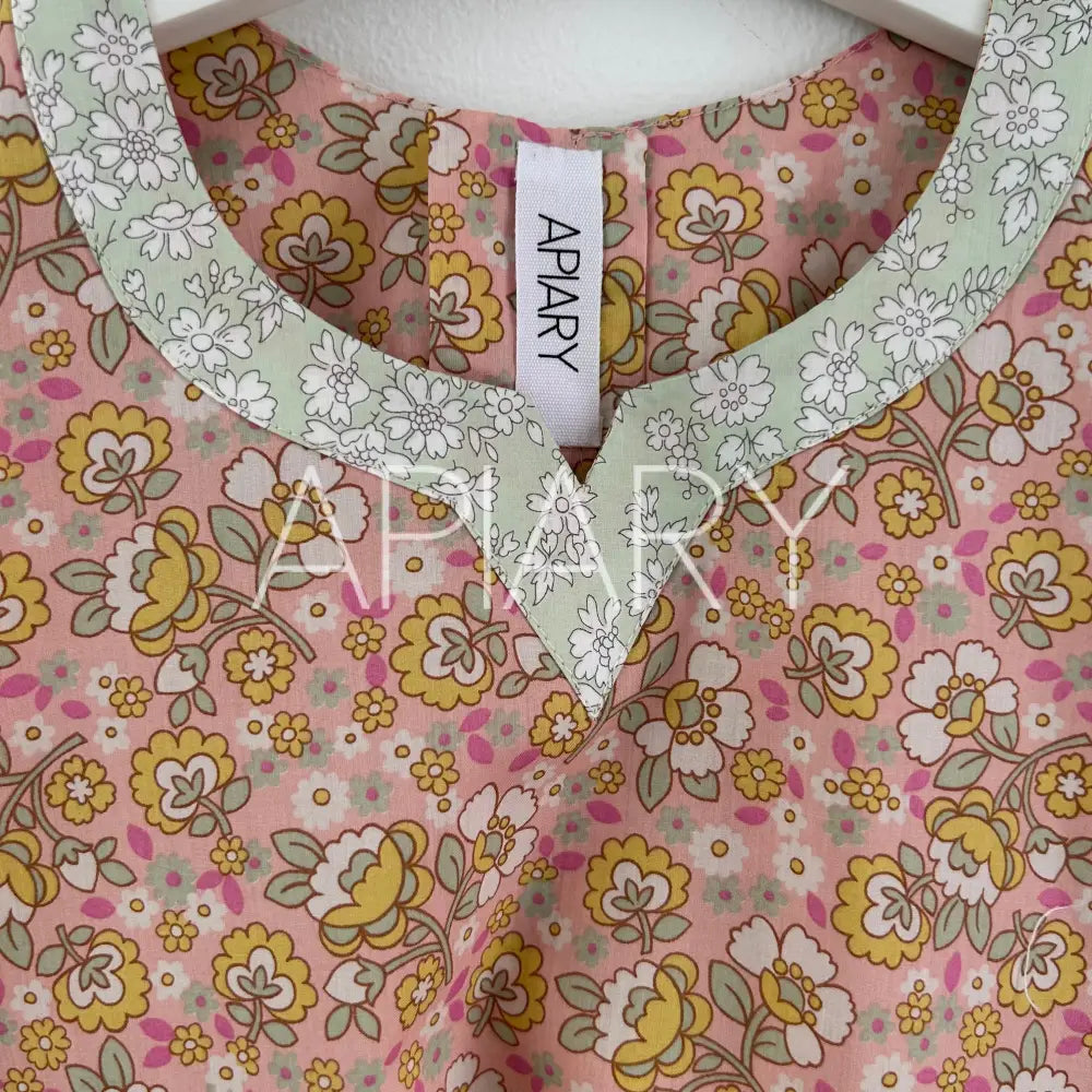 Origami Bows in Liberty Dancing Posies - 32”/3 years