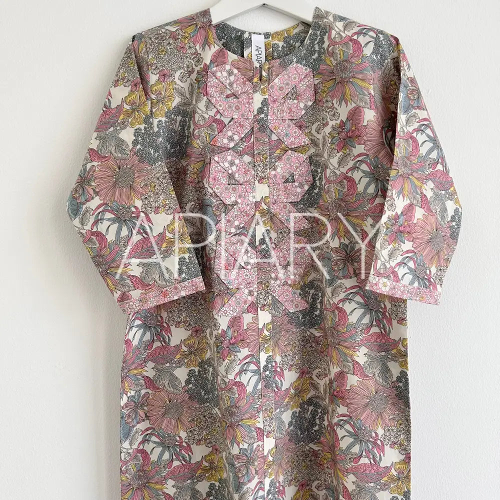 Origami Bows in Liberty Angelica 32’’/3 years