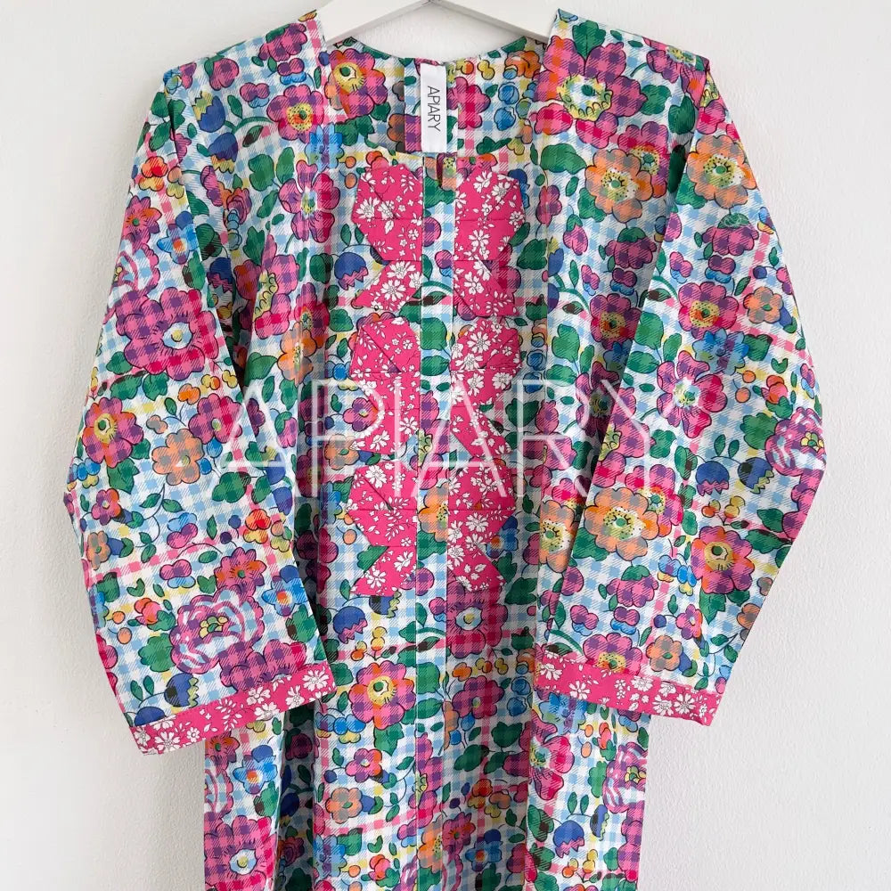 Origami Bows in Liberty Betsy Check