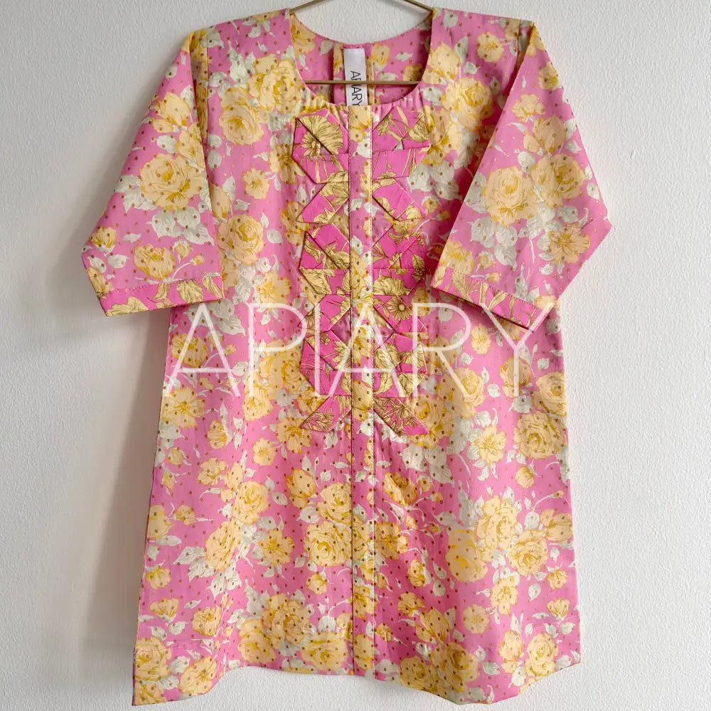 Origami Bows in Liberty Carline Love