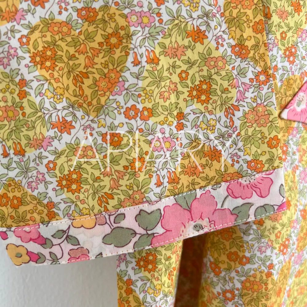 
                  
                    Origami Bows in Liberty Chamomile Hearts
                  
                