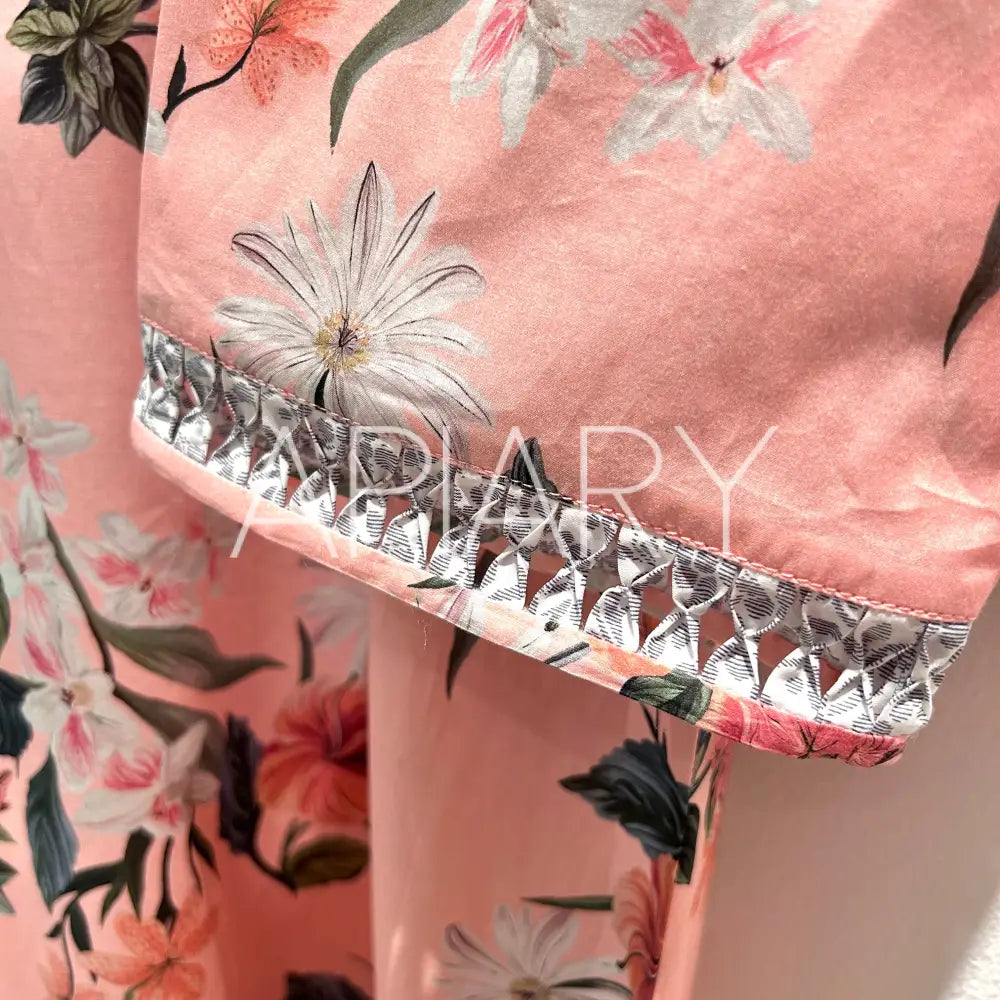 
                  
                    Tate in Liberty Exotic Botanical
                  
                