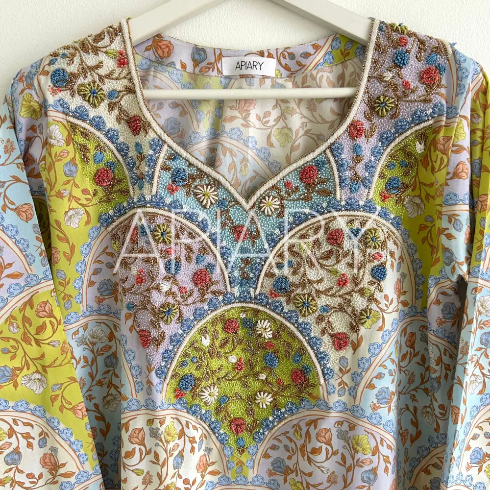 Victoria *PRE-ORDER* Ramadan 26